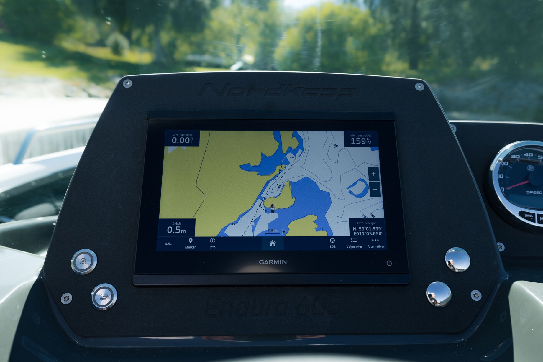 Nordkapp-Enduro-605-centre-console-boat-42